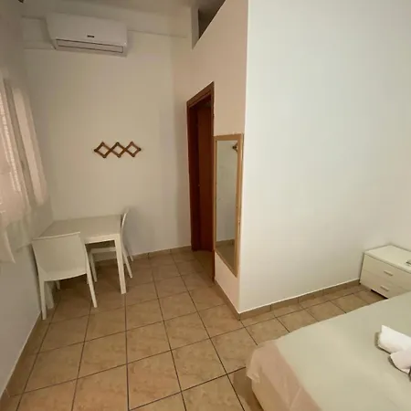 Pensionat Zanella Bed *